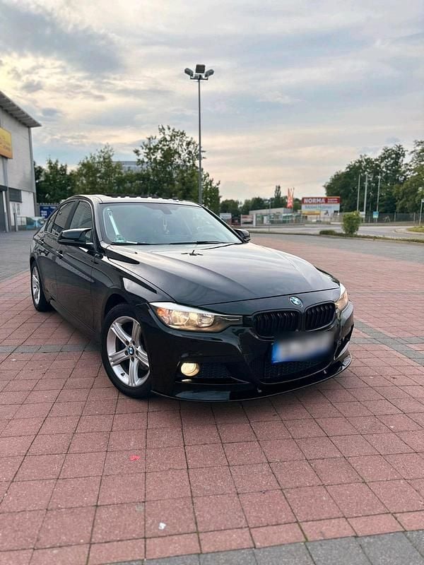 Schwarz Gebraucht 2013 BMW 320 M Performance Limousine | 13.750 € (Guter Preis) - Bild 1/4