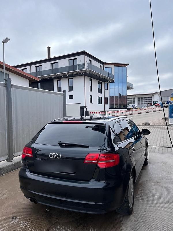 Gebraucht Audi A3 125 PS (91 kW) 2011 Schwarz Kleinwagen