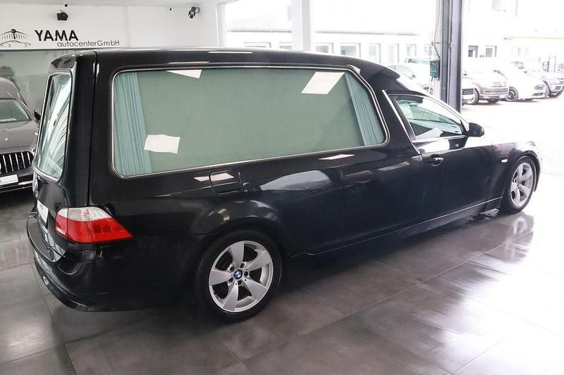 Gebraucht BMW 525 Basis 2004 Schwarz Limousine