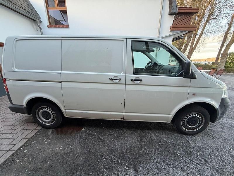Gebraucht VW Transporter 102 PS (75 kW) 2008 Weiß Van