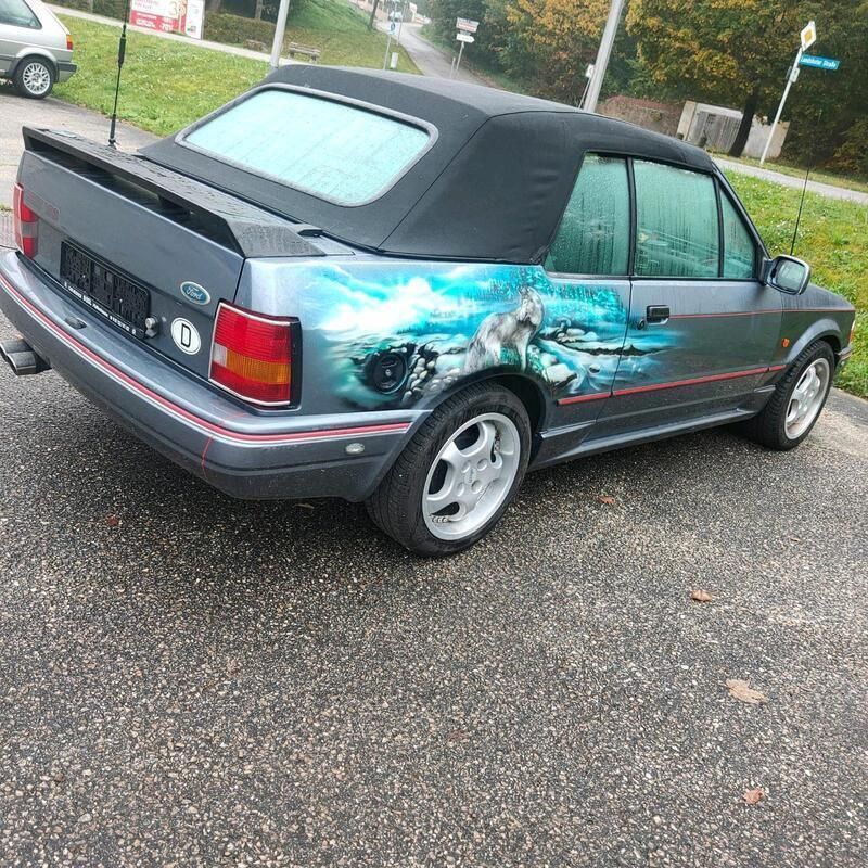 Grau Gebraucht 1990 Ford Escort Cabriolet RS Cabrio | 6.800 € - Bild 1/4