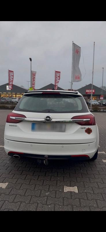 Gebraucht Opel Insignia 170 PS (125 kW) 2016 Weiß Kombi