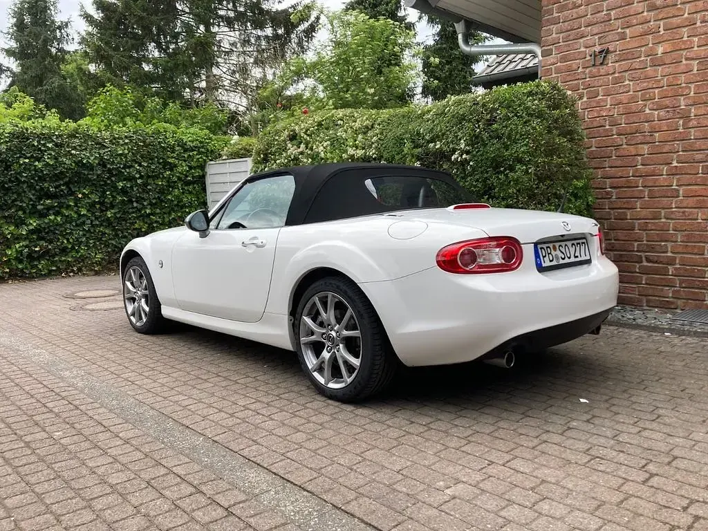 Usata Mazda MX5 Sendo 126 CV (92 kW) 2014 Bianco Cabrio