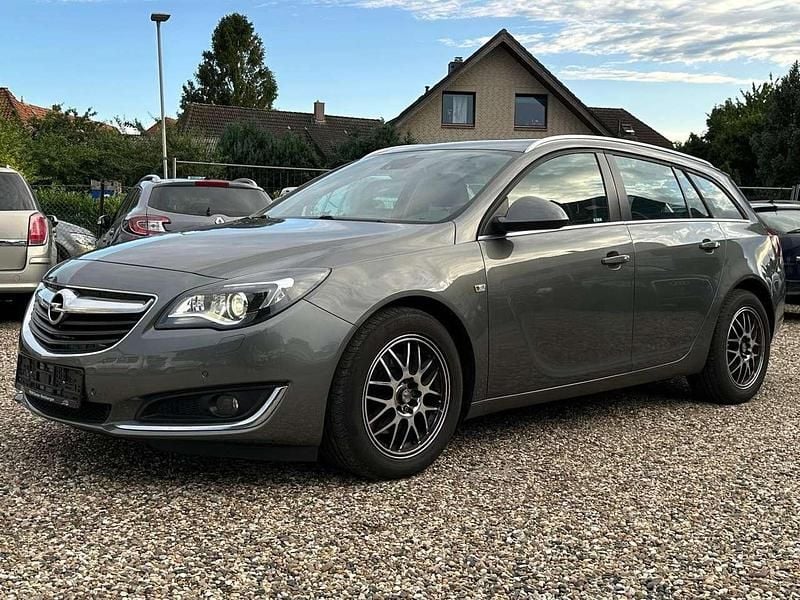 Gebraucht Opel Insignia Edition 170 PS (125 kW) 2017 Grau Kombi