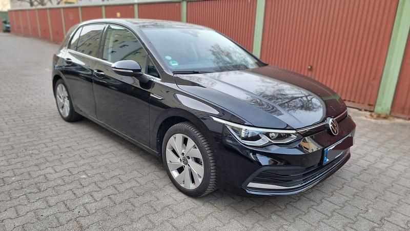 Gebraucht VW Golf VIII Style 150 PS (110 kW) 2020 Schwarz Limousine