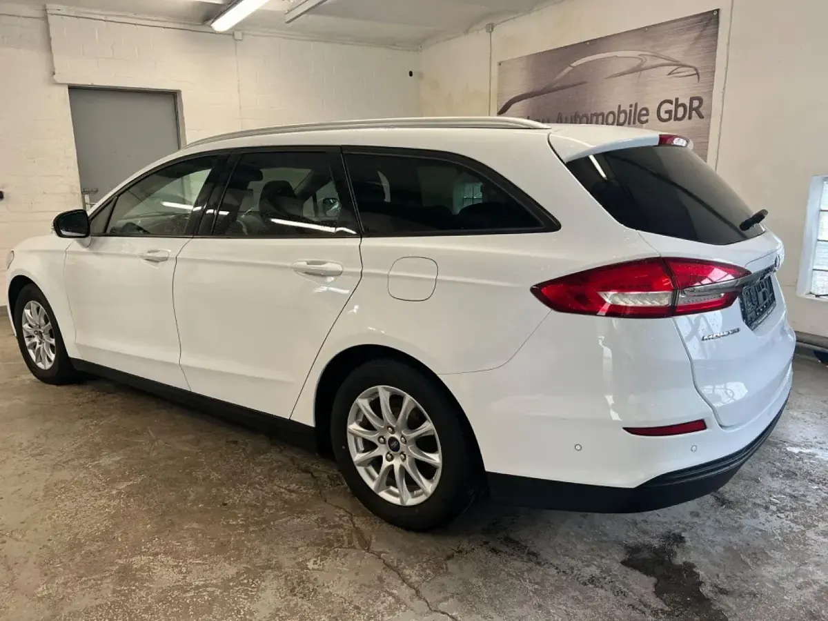 Gebraucht Ford Mondeo 165 PS (121 kW) 2019 Weiß Kombi