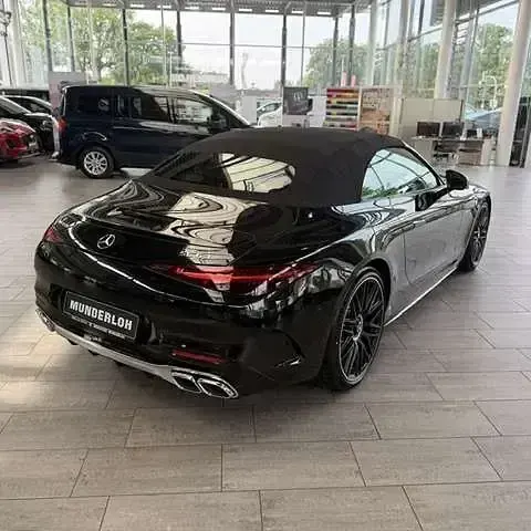 Gebraucht Mercedes SL63 AMG Premium Plus 585 PS (430 kW) 2025 Schwarz Cabrio