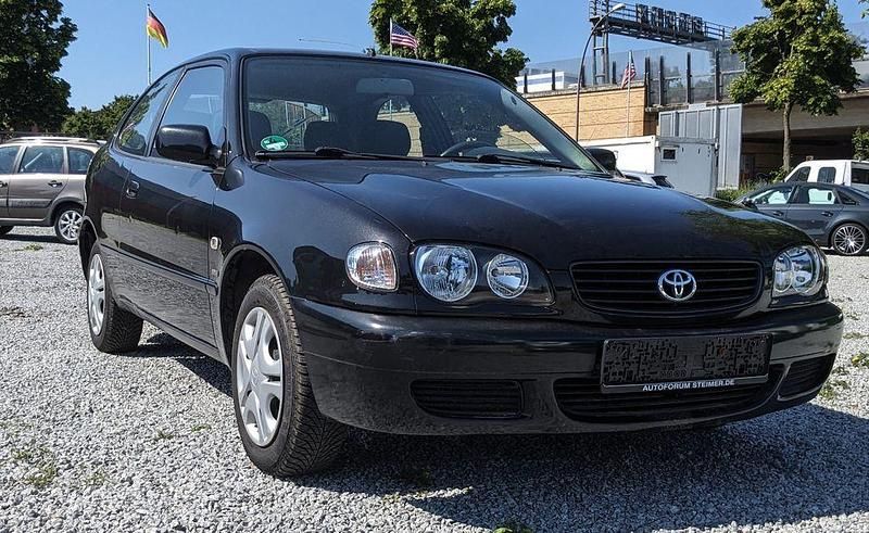 Schwarz Gebraucht 2001 Toyota Corolla Coupé | 2.600 € (Teuer) - Bild 1/4