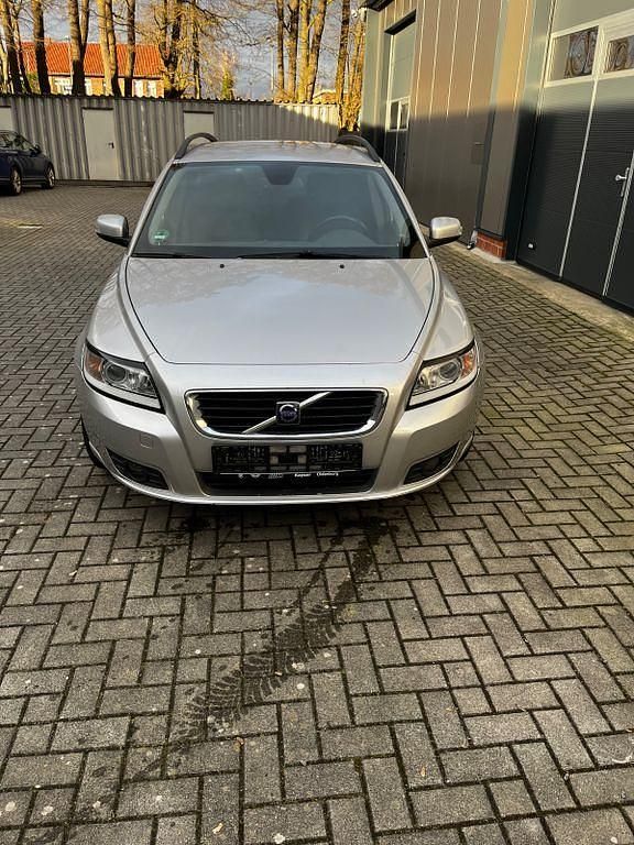 Gebraucht Volvo V50 136 PS (100 kW) 2007 Silber Kombi