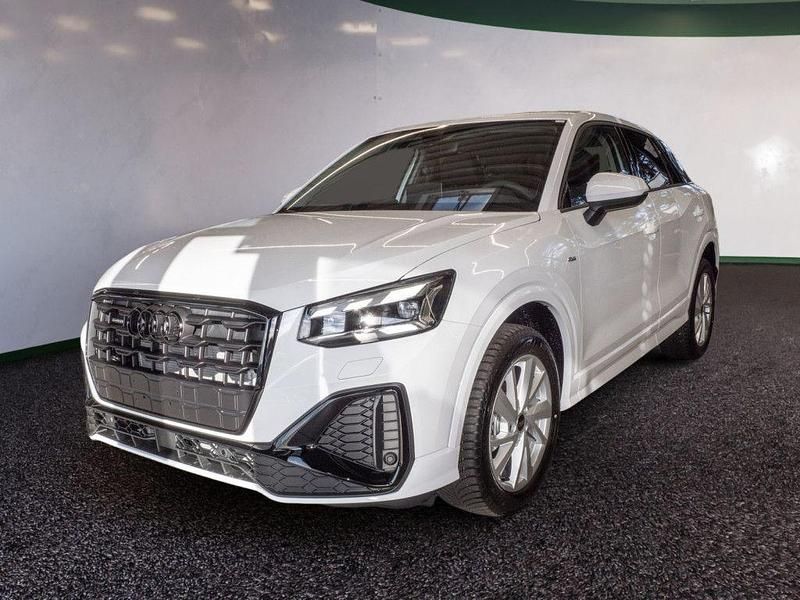 Gebraucht Audi Q2 S-Line 150 PS (110 kW) 2025 Arkonaweiß SUV