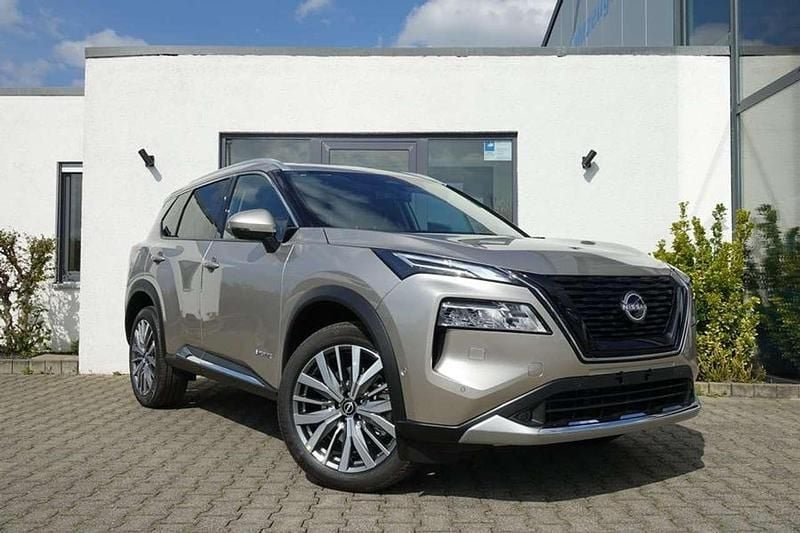 Kay champagne silver Neu 2025 Nissan X-Trail Tekna+ SUV | 39.960 € (Superpreis) - Bild 1/4