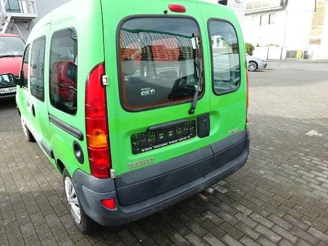 Gebraucht Renault Kangoo Campus 75 PS (55 kW) 2008 Grün Van / Kleinbus