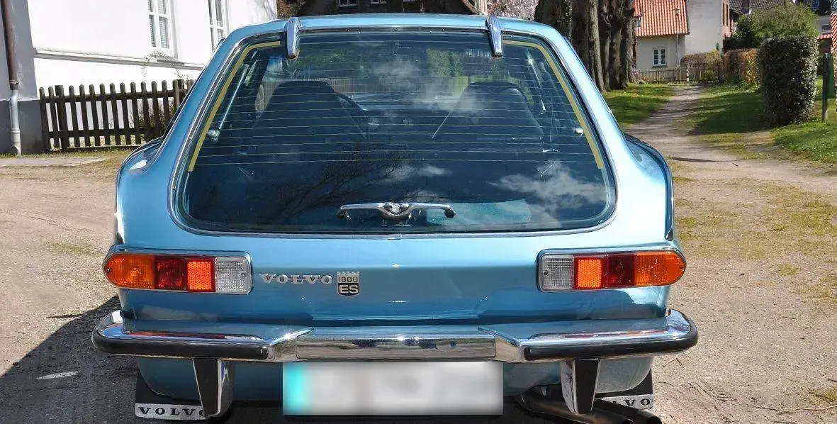Usado Volvo P1800 124 CV (91 kW) 1972 Azul Coupe