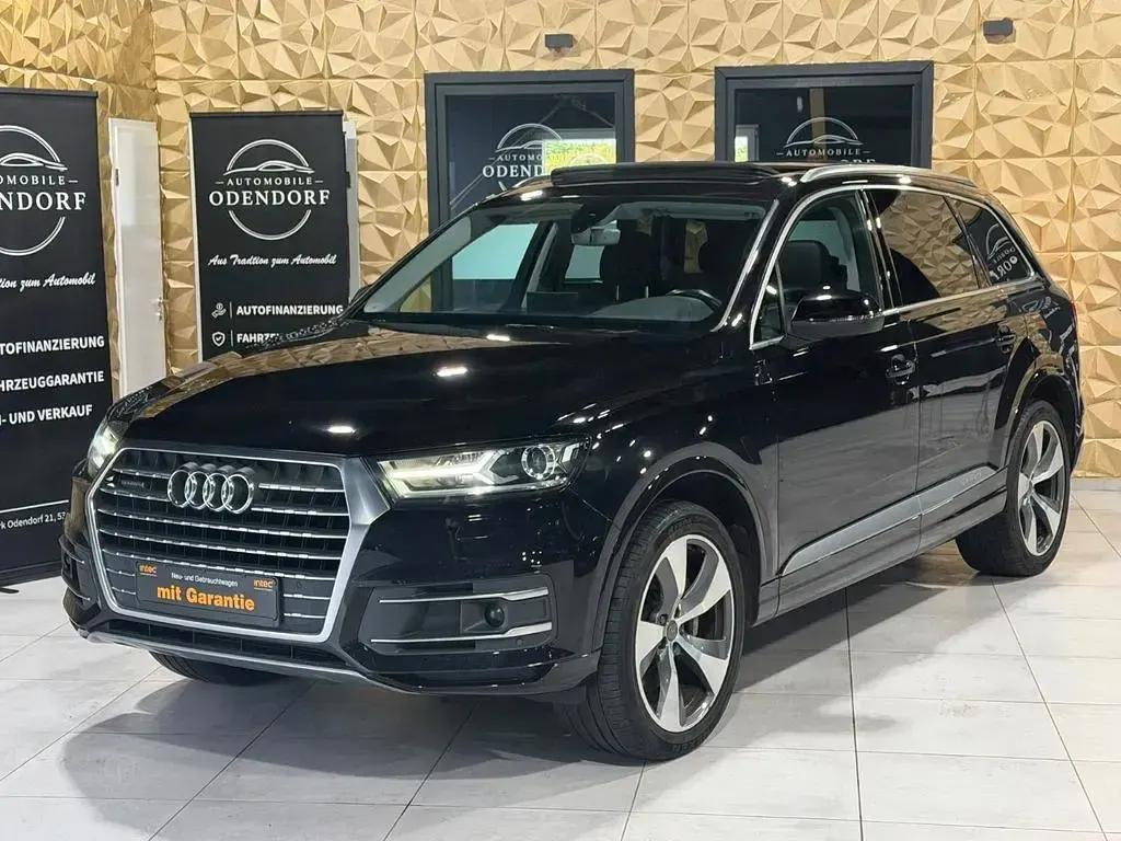 Gebraucht Audi Q7 Ambiente 272 PS (200 kW) 2016 Schwarz SUV