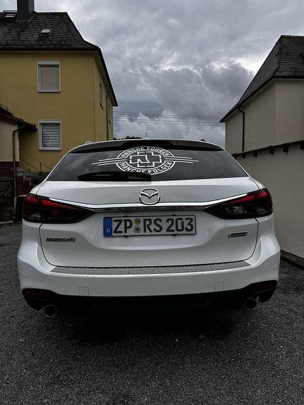 Gebraucht Mazda 6 Exclusive-Line 150 PS (110 kW) 2016 Weiß Kombi