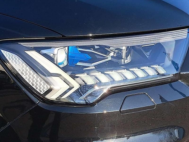 Gebraucht Audi SQ7 Competition 507 PS (372 kW) 2022 Mythosschwarz metallic SUV