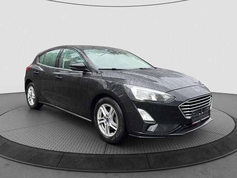 Gebraucht Ford Focus 101 PS (74 kW) 2021 Schwarz Limousine