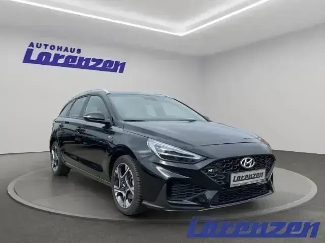 Gebraucht Hyundai i30 Prime 160 PS (117 kW) 2024 Abyss black / mic Limousine