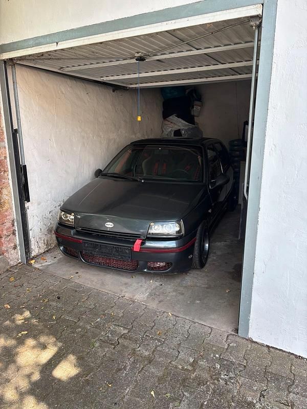 Grau Gebraucht 1992 Renault Clio Kleinwagen | 5.500 € - Bild 1/4