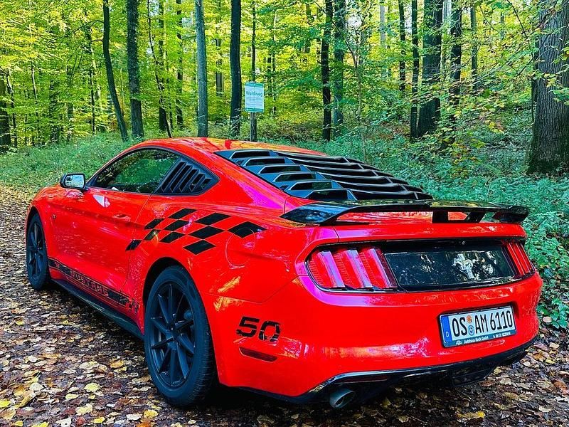 Rot Gebraucht 2017 Ford Mustang Coupé | 22.999 € (Etwas zu teuer) - Bild 1/4