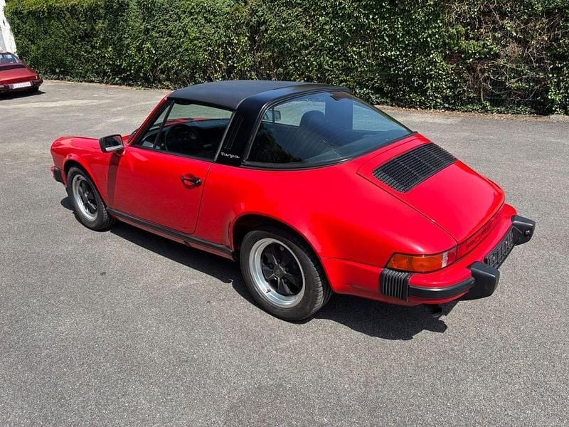 Gebraucht Porsche 911SC 179 PS (131 kW) 1983 Rot Cabrio