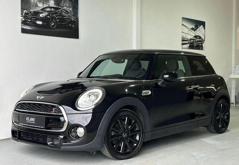 Gebraucht Mini Cooper S 192 PS (141 kW) 2016 Schwarz Kleinwagen