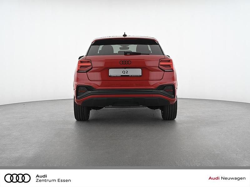 Neu Audi Q2 Competition 150 PS (110 kW) 2026 Rot SUV