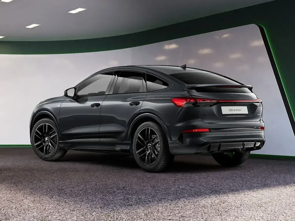 Neu Audi Q4 Sportback e-tron S-Line 219 kW (299 PS) 2026 Grau SUV