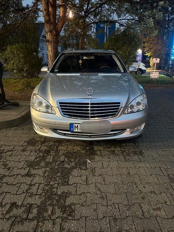 Silber Gebraucht 2007 Mercedes S420 Limousine | 9.499 € (Superpreis) - Bild 1/4