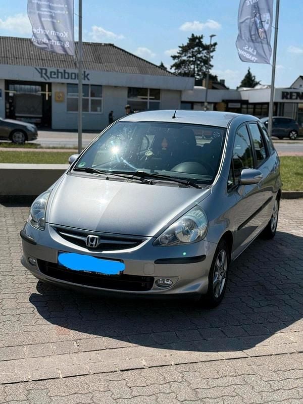 Silber Gebraucht 2007 Honda Jazz Kleinwagen | 2.950 € - Bild 1/4