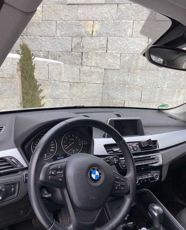 Gebraucht BMW X1 140 PS (102 kW) 2017 Weiß SUV
