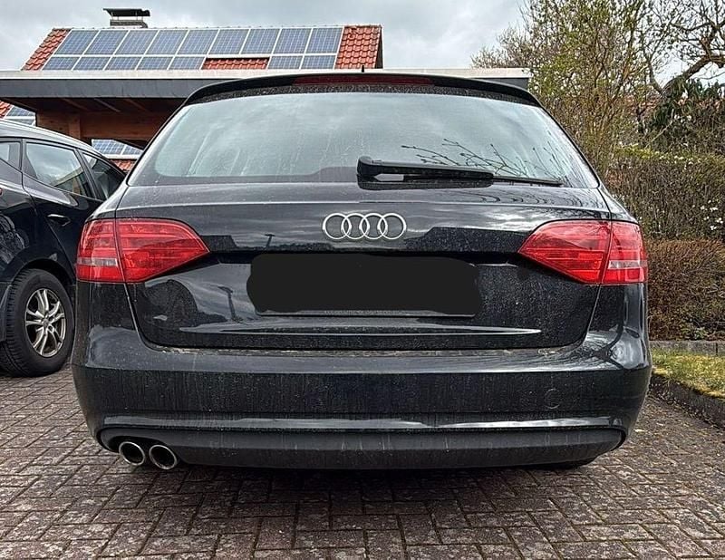 Gebraucht Audi A4 Ambition 150 PS (110 kW) 2014 Schwarz Kombi