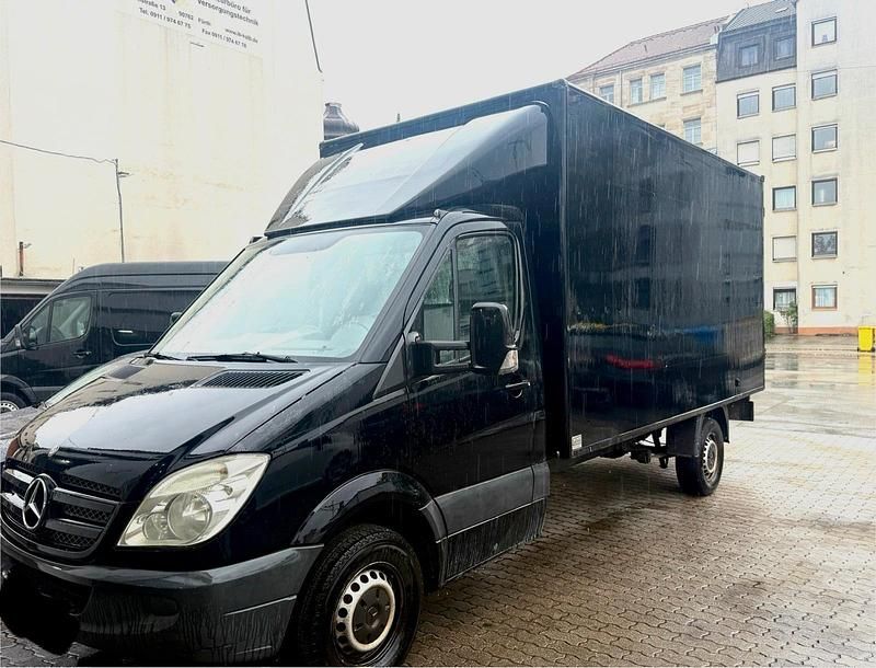 Schwarz Gebraucht 2006 Mercedes Sprinter Van | 9.888 € (Teuer) - Bild 1/3