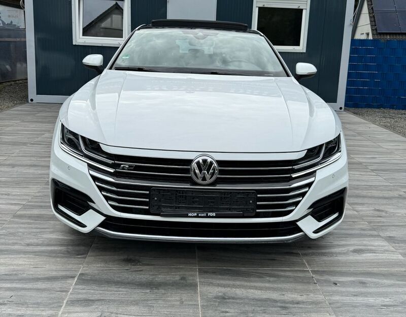 Weiß Gebraucht 2020 VW Arteon R-line Limousine | 30.900 € - Bild 1/4