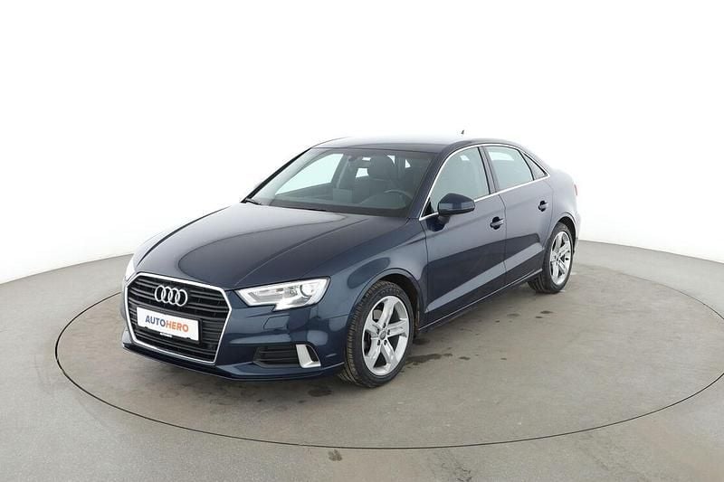 Gebraucht Audi A3 Sport 116 PS (85 kW) 2018 Blau Limousine