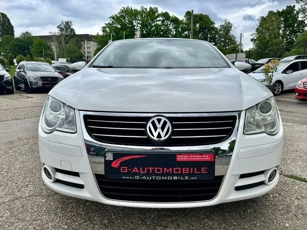 Używany VW Eos Edition 122 KM (89 kW) 2011 Biały Kabriolet
