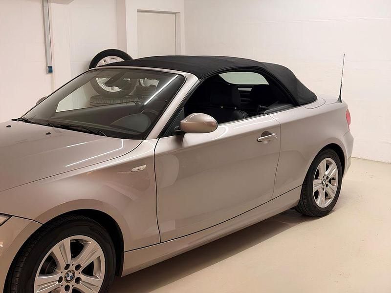 Gebraucht BMW 118 Cabriolet Efficient Dynamics 143 PS (105 kW) 2008 Silber Cabrio
