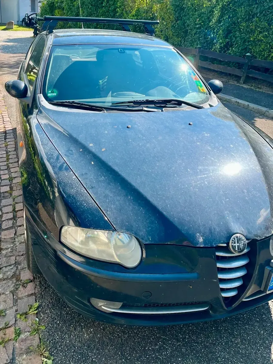 Gebraucht Alfa Romeo 147 105 PS (77 kW) 2003 Schwarz Kleinwagen