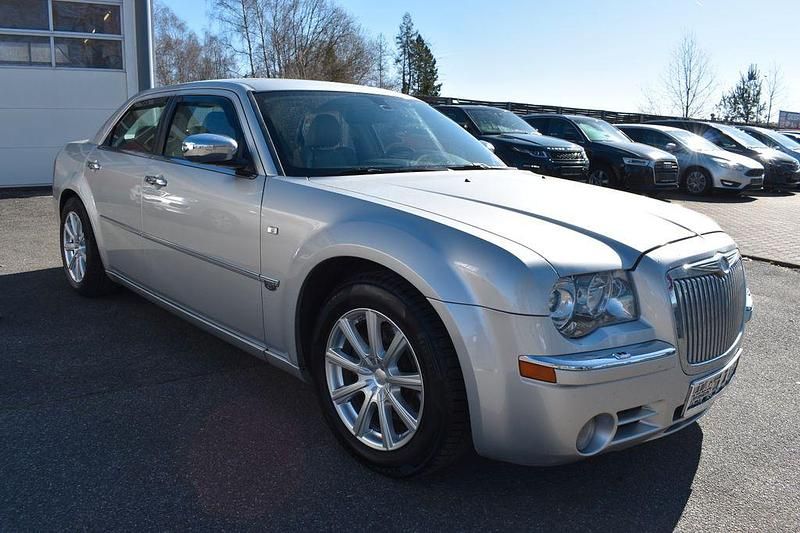 Gebraucht Chrysler 300C 218 PS (160 kW) 2006 Silber Limousine
