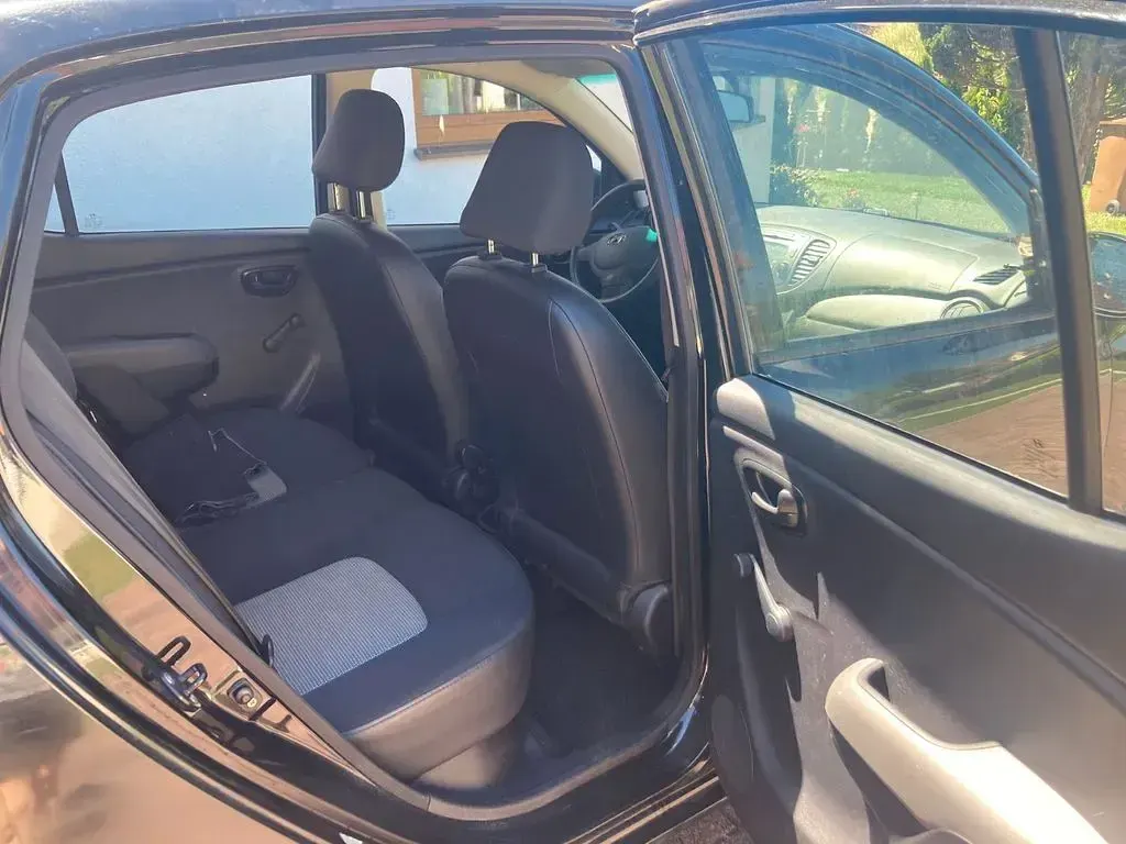 Gebraucht Hyundai i10 Style 86 PS (63 kW) 2010 Schwarz Kleinwagen