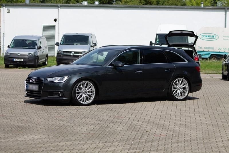 Gebraucht Audi A4 Design 252 PS (185 kW) 2018 Grau Kombi
