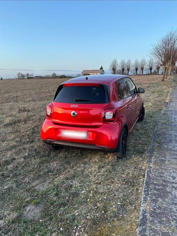 Gebraucht Smart ForFour Passion 71 PS (52 kW) 2017 Rot Kleinwagen