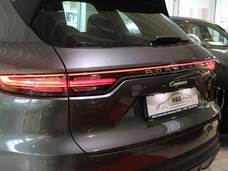 Second-hand Porsche Cayenne 462 CP (339 kW) 2021 Gri SUV