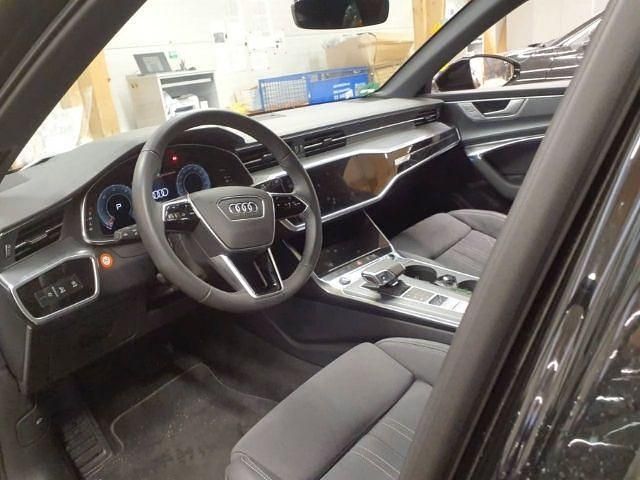 Gebraucht Audi A6 S-Line 286 PS (210 kW) 2025 Mythosschwarz metallic Kombi