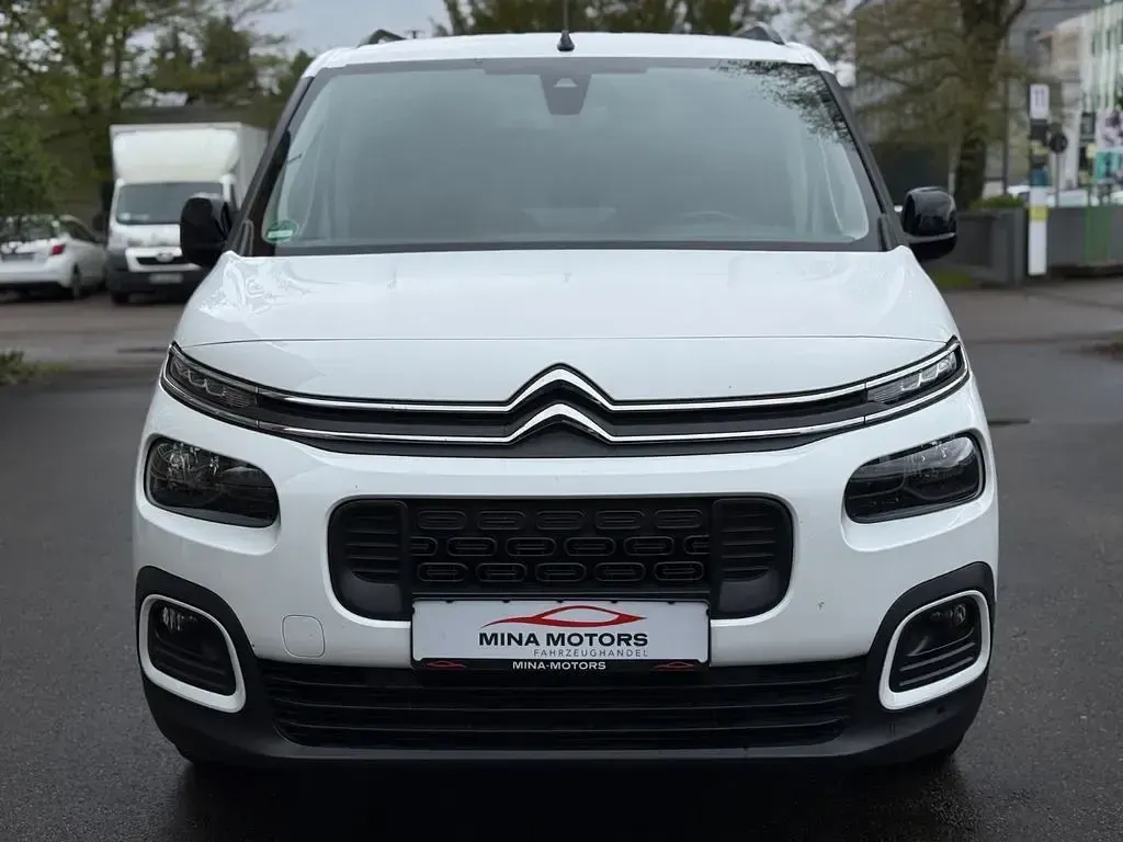 Gebraucht Citroën Berlingo Feel 131 PS (96 kW) 2022 Blanc banquise Van / Kleinbus