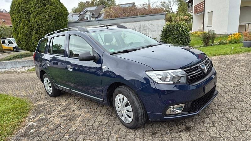 Blau Gebraucht 2020 Dacia Logan MCV Essentiel Kombi | 9.600 € (Etwas zu teuer) - Bild 1/4