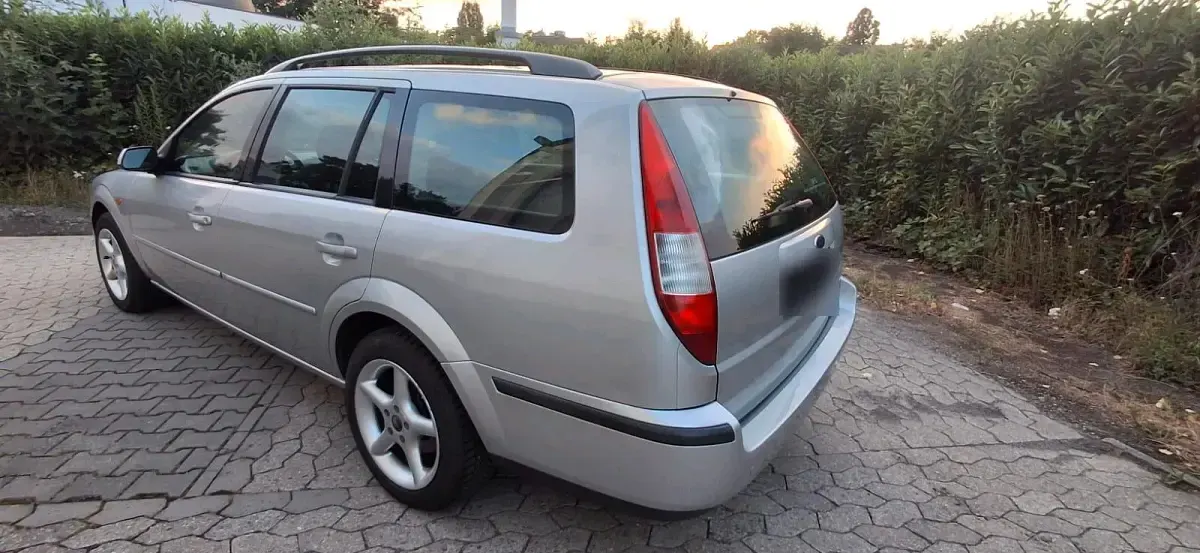 Używany Ford Mondeo 145 KM (106 kW) 2002 Kombi