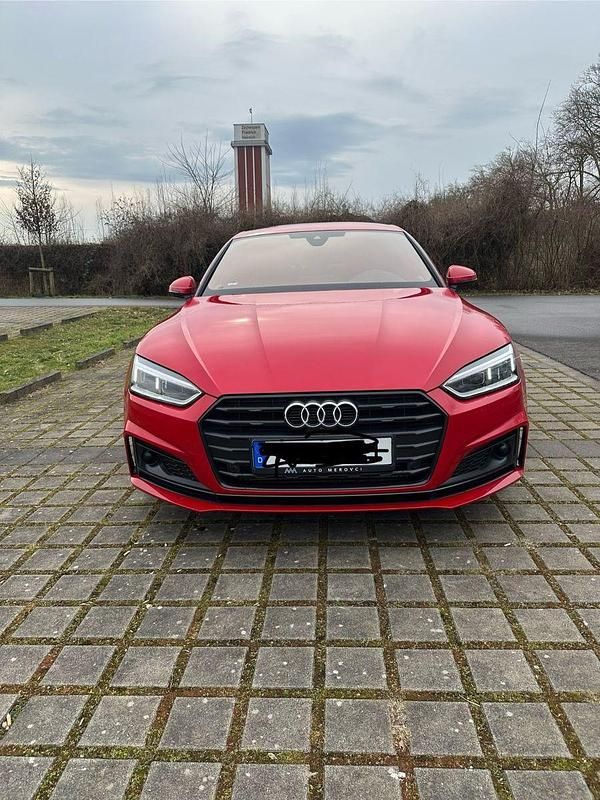 Rot Gebraucht 2018 Audi A5 Sportback Ambiente Limousine | 19.980 € (Superpreis) - Bild 1/4