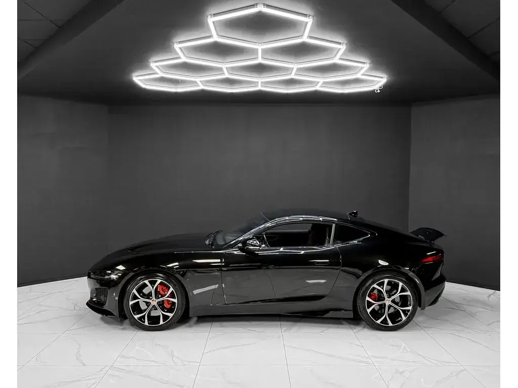 Gebraucht Jaguar F-Type 300 PS (220 kW) 2021 Schwarz