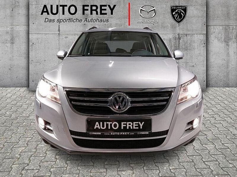 Gebraucht VW Tiguan Freestyle 110 PS (80 kW) 2011 Silber SUV